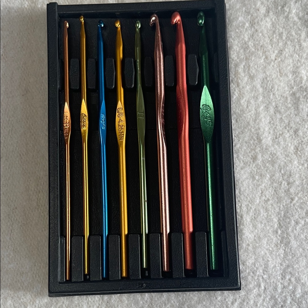 Crochet Hook Set, D-K